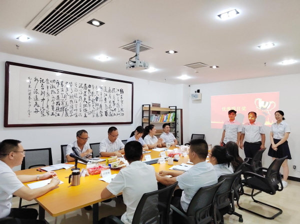 長沙華益物流有限責任公司,長沙貨物運輸服務(wù),大件貨物物流,代理運輸業(yè)務(wù)