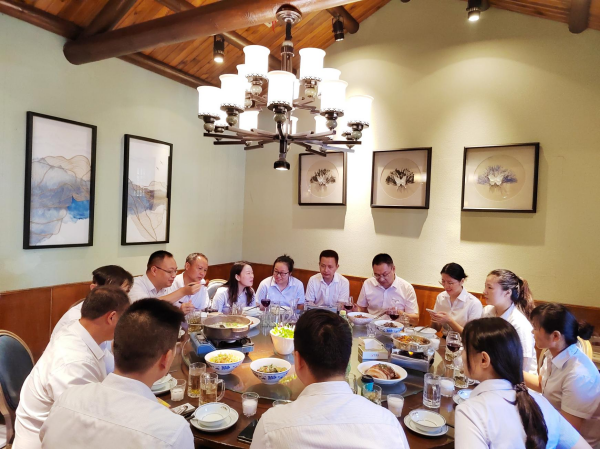 長沙華益物流有限責任公司,長沙貨物運輸服務(wù),大件貨物物流,代理運輸業(yè)務(wù)