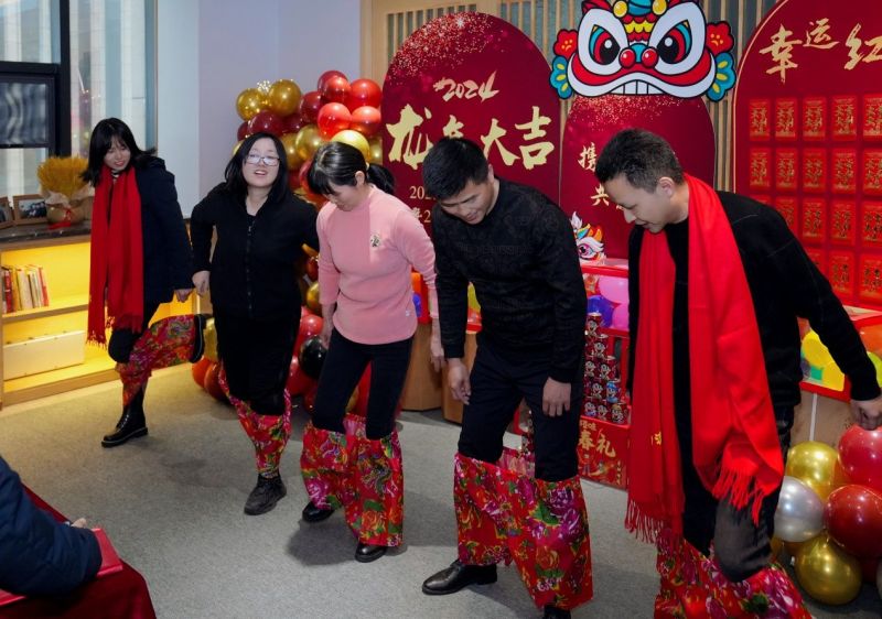 長(zhǎng)沙華益物流有限責(zé)任公司,長(zhǎng)沙貨物運(yùn)輸服務(wù),大件貨物物流,代理運(yùn)輸業(yè)務(wù) 長(zhǎng)沙華益物流有限責(zé)任公司,長(zhǎng)沙貨物運(yùn)輸服務(wù),大件貨物物流,代理運(yùn)輸業(yè)務(wù)